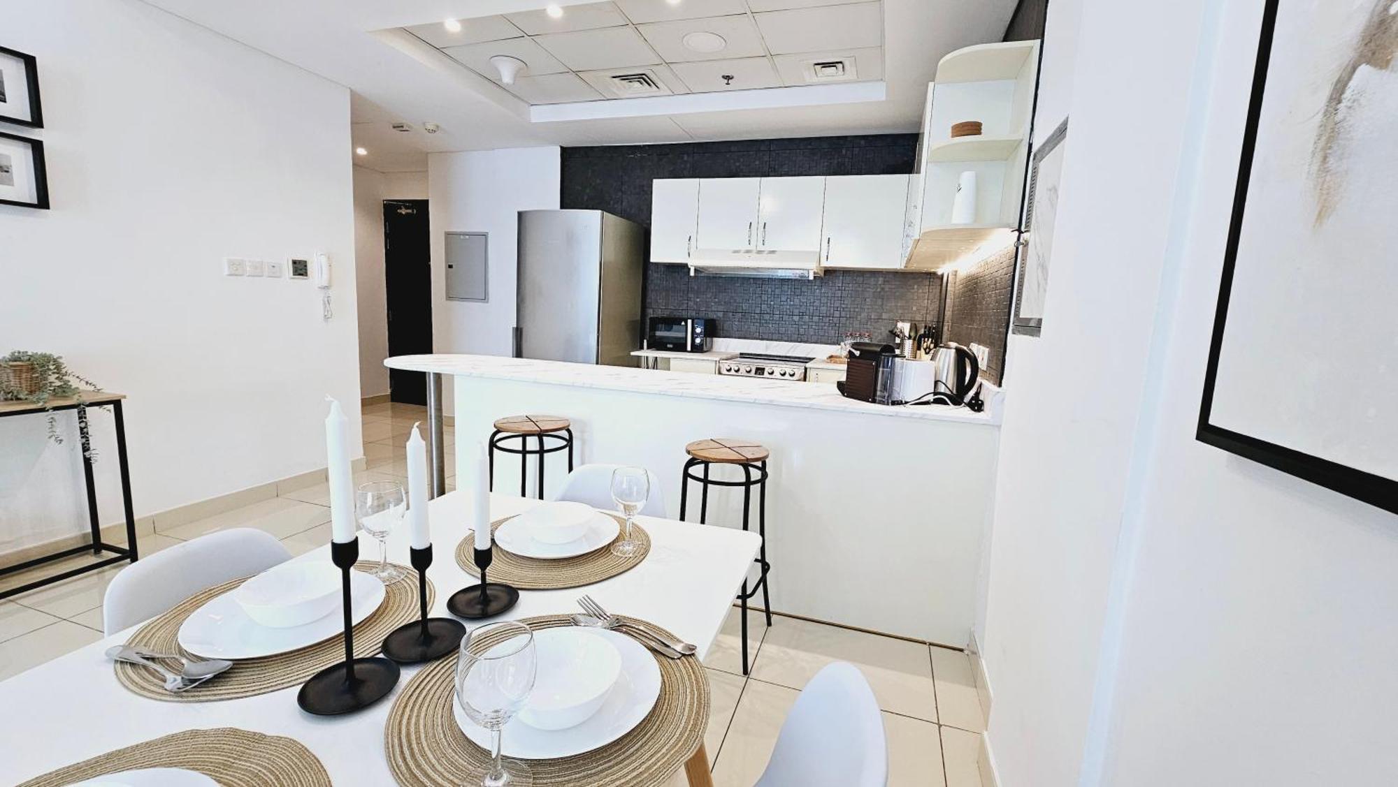 Апартаменти Serene 1br With Stunning Marina Views In Marina - The Atlantic